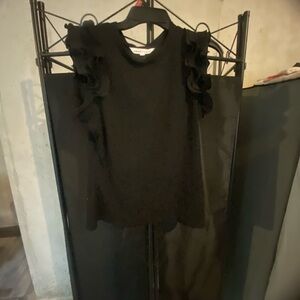 Chic Black Ruffled Blouse